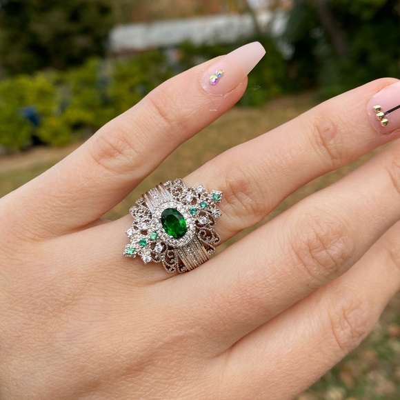 New 925 Silver Crystal Topaz Ring - Picture 5 of 6